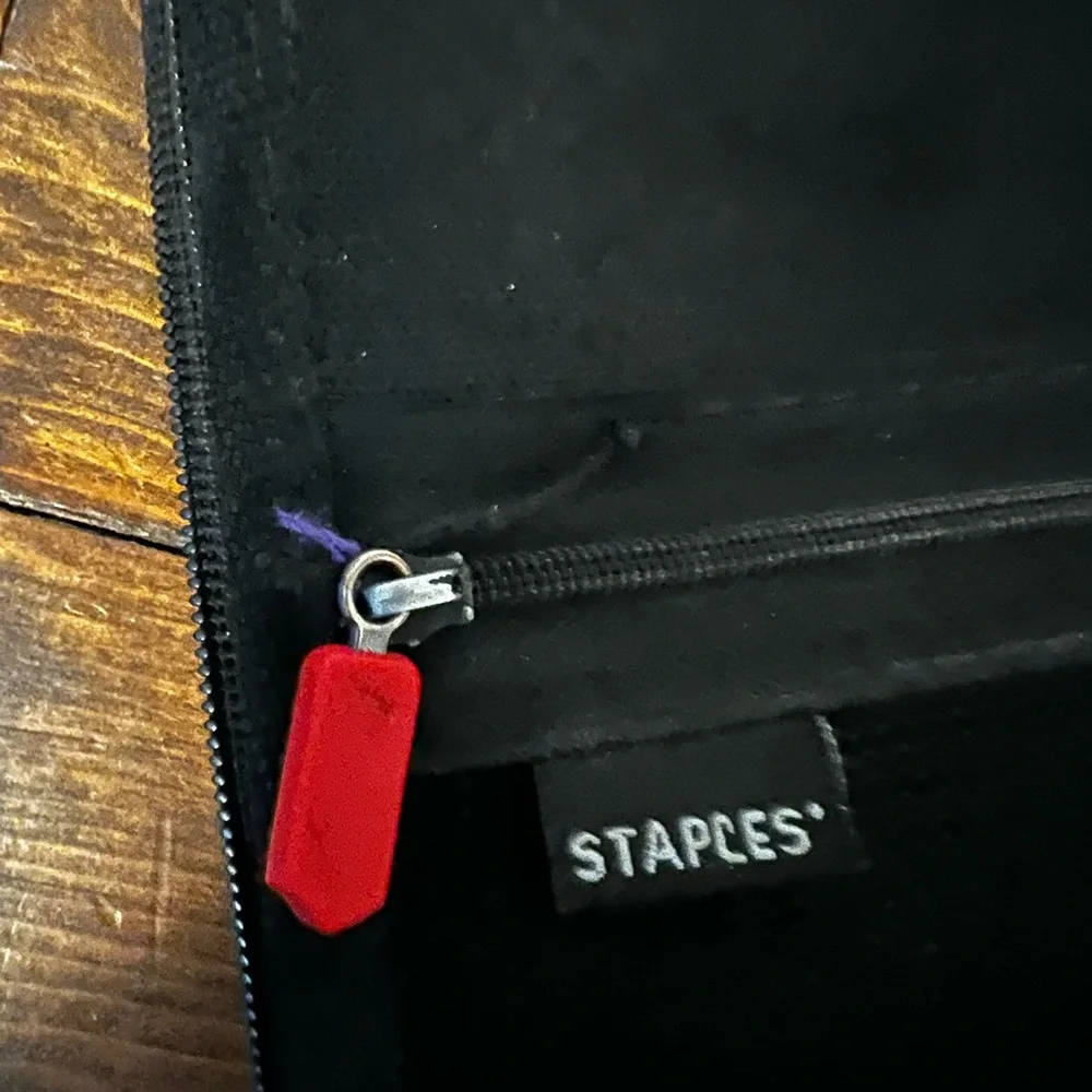 Like new Staples TRU RED Accordion File 7-Pocket